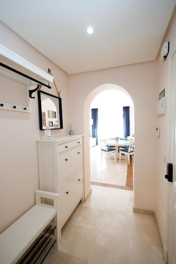Two-Room Apartment In Elviria Near The Beach With Parking Marbella Zewnętrze zdjęcie