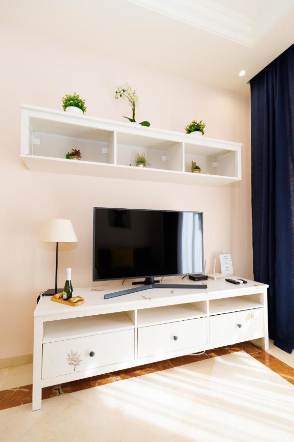 Two-Room Apartment In Elviria Near The Beach With Parking Marbella Zewnętrze zdjęcie