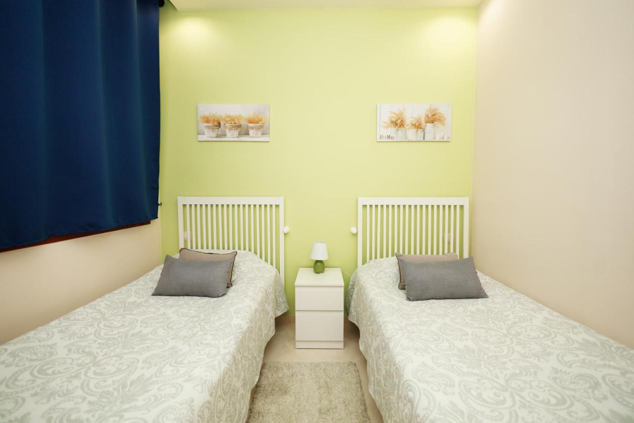 Two-Room Apartment In Elviria Near The Beach With Parking Marbella Zewnętrze zdjęcie